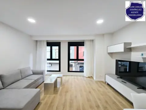 Piso en calle de Pi y Margall