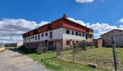 Edificio en calle Norte, 4