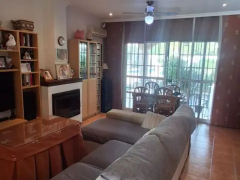 Chalet en calle Deferencia