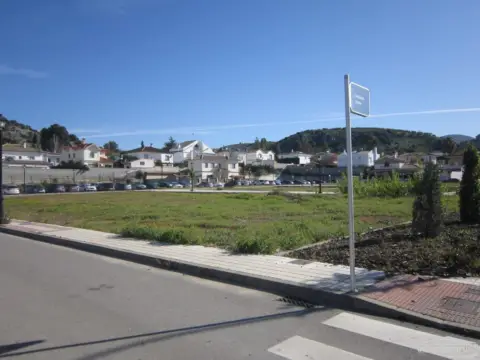 Terreno en calle Ciudad de Linares