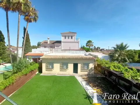Piso – Sanlúcar de Barrameda, Capuchinos, La Jara