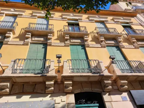 Piso en Paseo de Almería