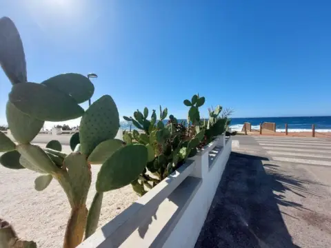 Casa en calle ángel Alcaraz