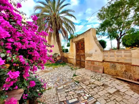 Casa en calle Felix Rguez Fte in Rioja · Rioja