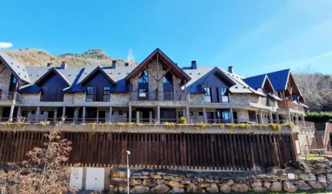 Casa adosada en Camino Saras, 23