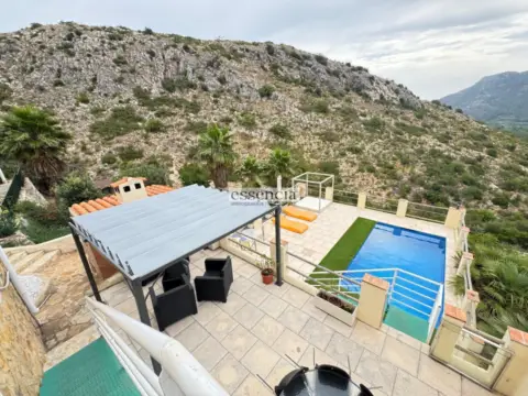 Chalet en Urbanizaciones