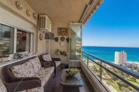 Apartamento en calle Coloso