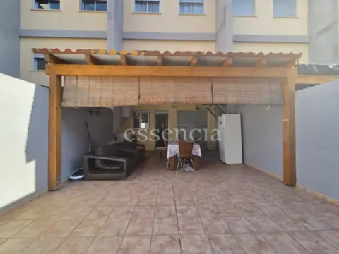 Casa adosada en Bellreguard