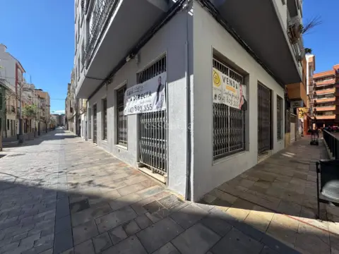 Local comercial en Centro