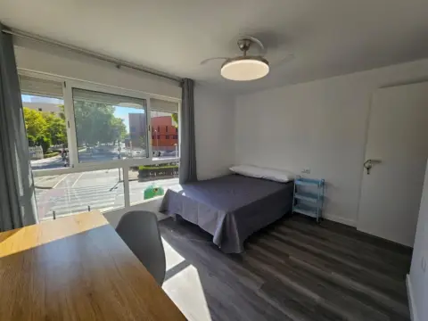 Habitación en Carrer de Ramon Llull