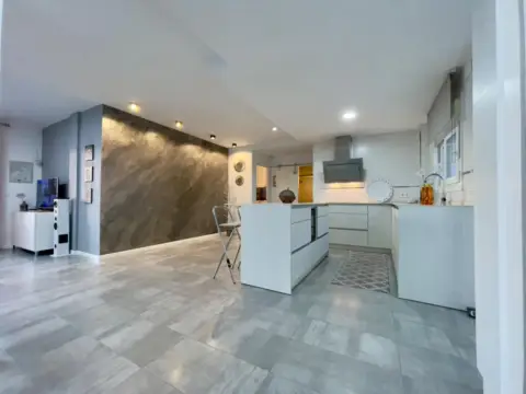 Ático en Avenida Montañeses de la Isla