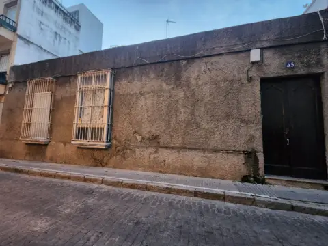 Casa en calle Cayetano del Toro