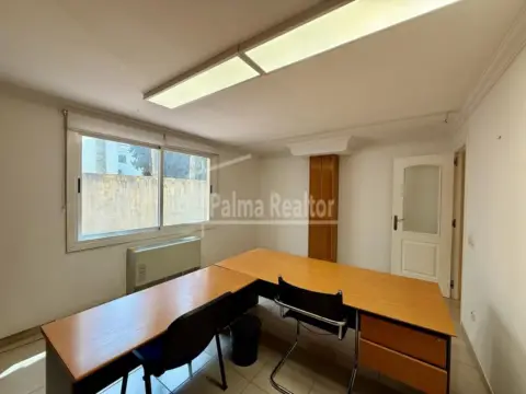 Oficina en Carrer dels Horts