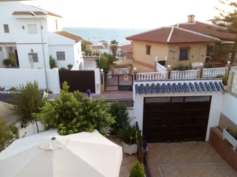 Casa en 1ª Linea de Playa