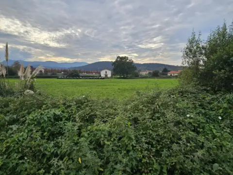 Terreno en Tanos