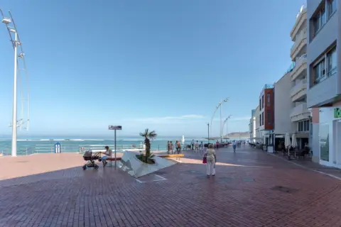 Dúplex en Las Canteras