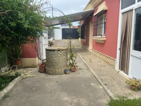 Casa en El Juncal - Vallealto