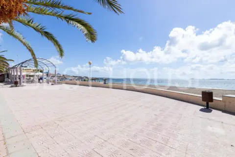 Piso en calle de las Gardenias