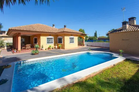 Chalet en Pedanías Oeste