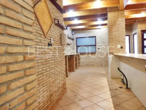 Local comercial en Barrio del Carmen