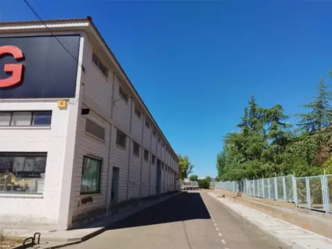 Nave industrial en Avenida de Alonso Martín