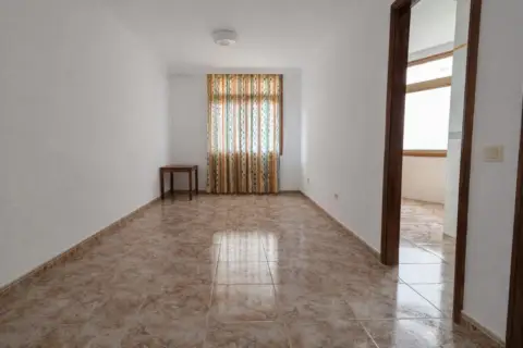 Piso en Paseo Miramar