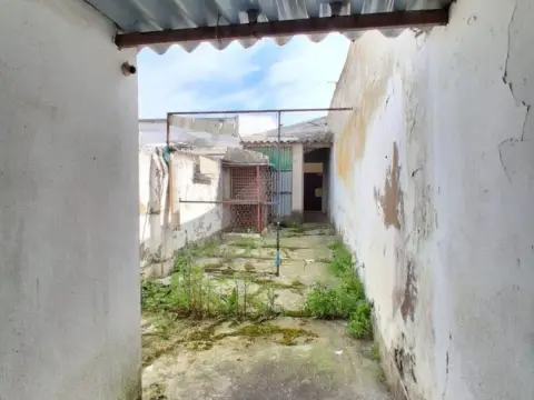 Terreno en calle del Álamo