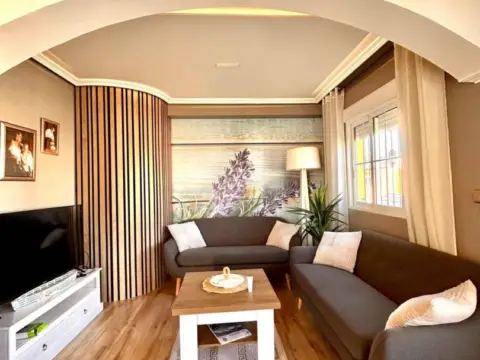 Chalet en Lomas de Cabo Roig-Los Dolses