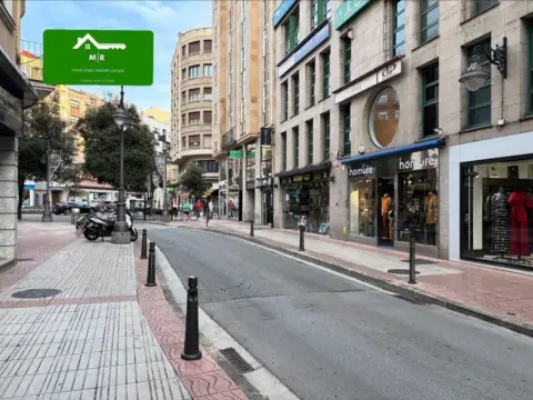 Garaje en calle de los Fueros de León