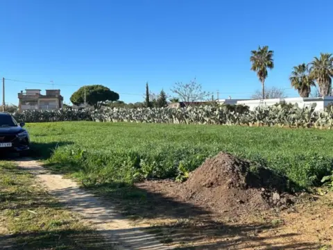 Terreno en Carretra de Rota