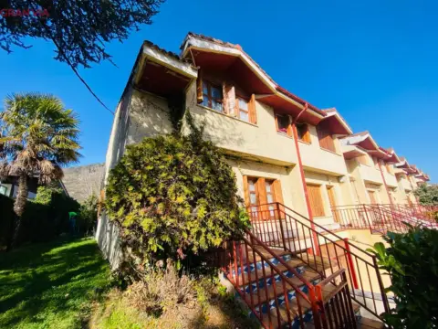 Casa pareada en Carretera de Santo Domingo