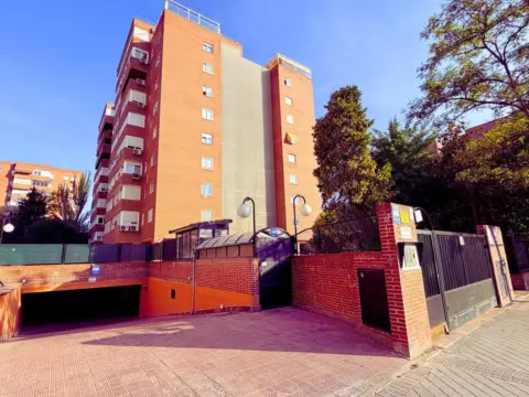 Piso en Avenida de Santa Eugenia