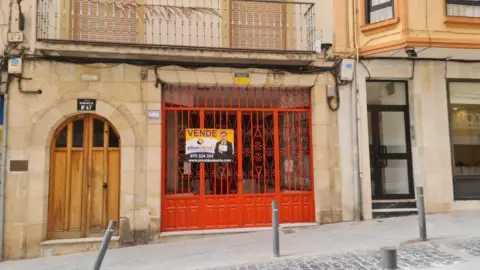 Commercial space in calle de Numancia, 47