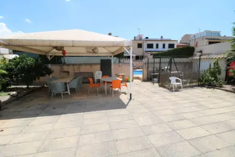 Nave industrial en Carrer de Carles Riba