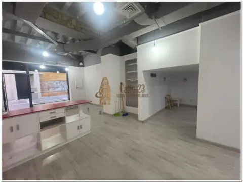 Local comercial en Centro