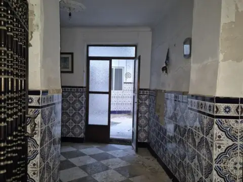 Chalet en Avenida de Alonso Aguilar, 198