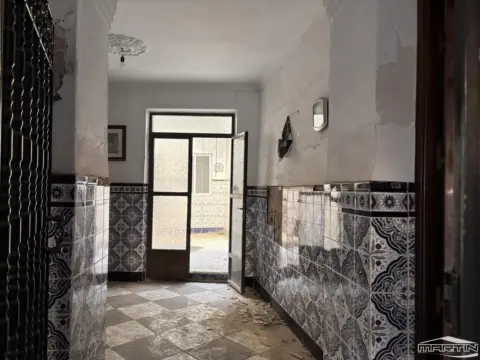 Chalet en Avenida de Alonso Aguilar, 198