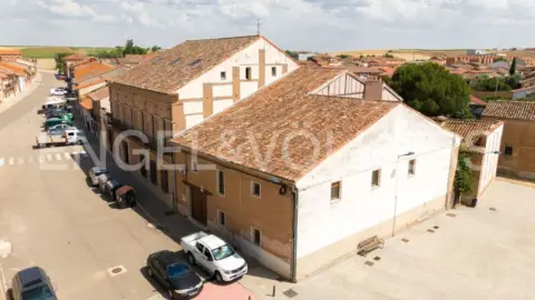 Chalet en Avenida de Castilla, 2