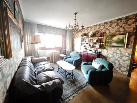 Piso en calle del Clavel