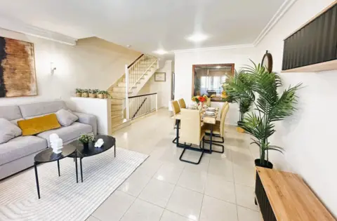 Casa adosada en Avenida de San Francisco, 10