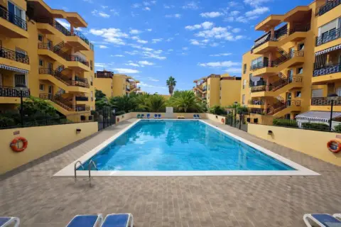 Apartamento en calle Cancajos, 2