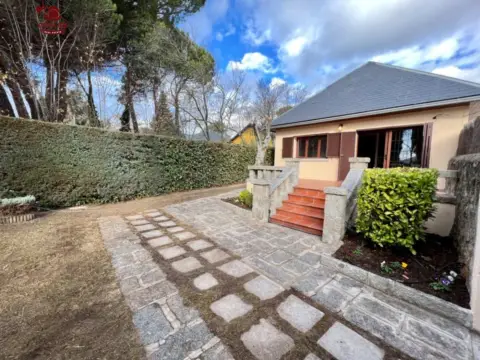 Chalet en Zona Tranquila