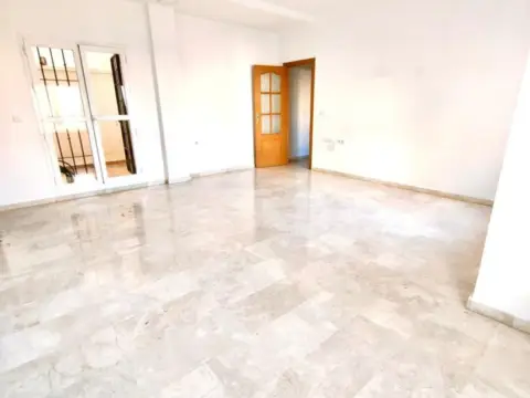 Piso en Plaza de Celedonio Romero