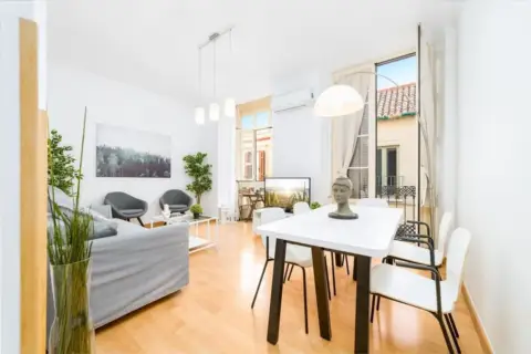 Piso en calle Álamos