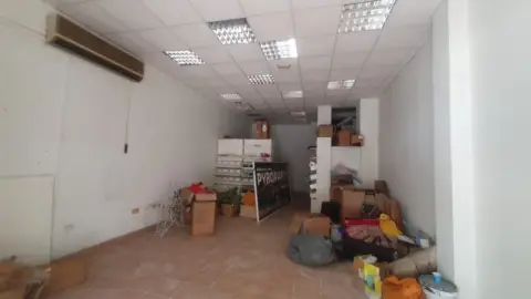 Local comercial en Cruz de Humilladero- Paseo de los Tilos