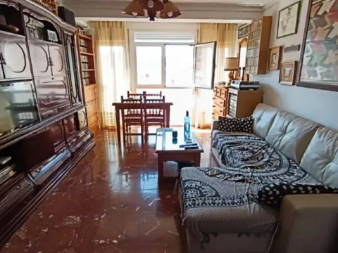 Piso en El Ejido-La Merced-La Victoria
