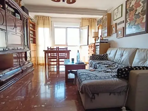 Piso en El Ejido-La Merced-La Victoria
