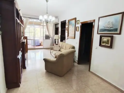 Piso en calle Horacio Lengo