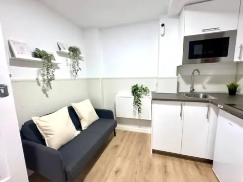 Casa en calle de Julián Argos