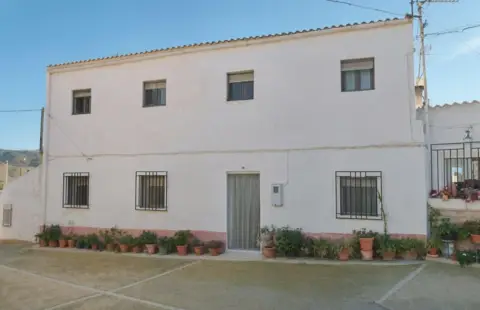 Casa en calle Jade (Ga), nº 1